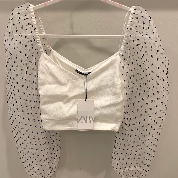 zara white top with polka dot sleeves